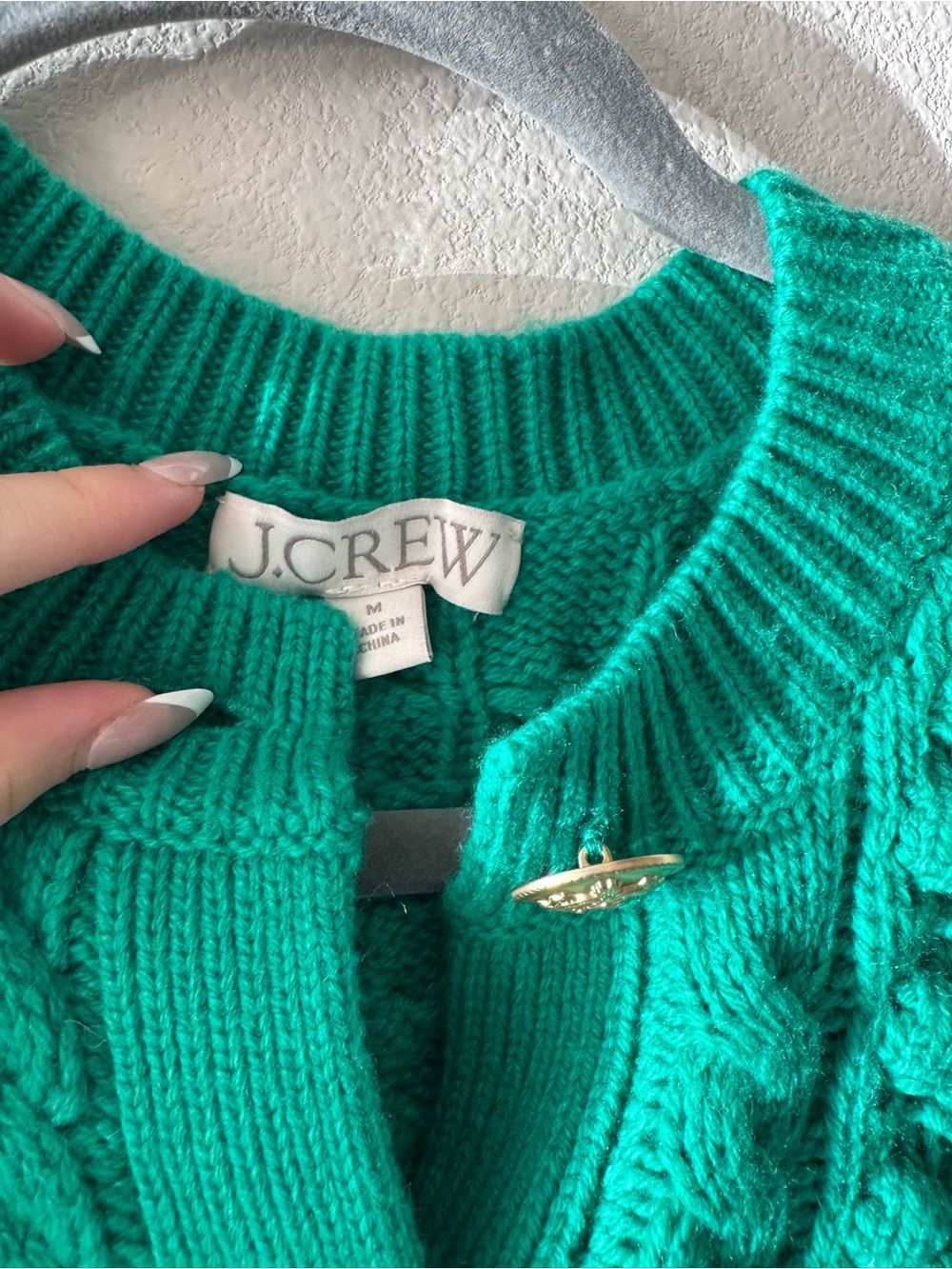 Emerald Green Cable Knit Button-Front Women’s Sweater - Picture 3 of 5